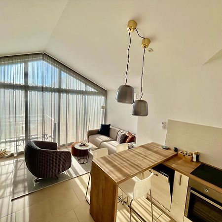 Acacia Hill B8 Apartment Ðenovići Bagian luar foto